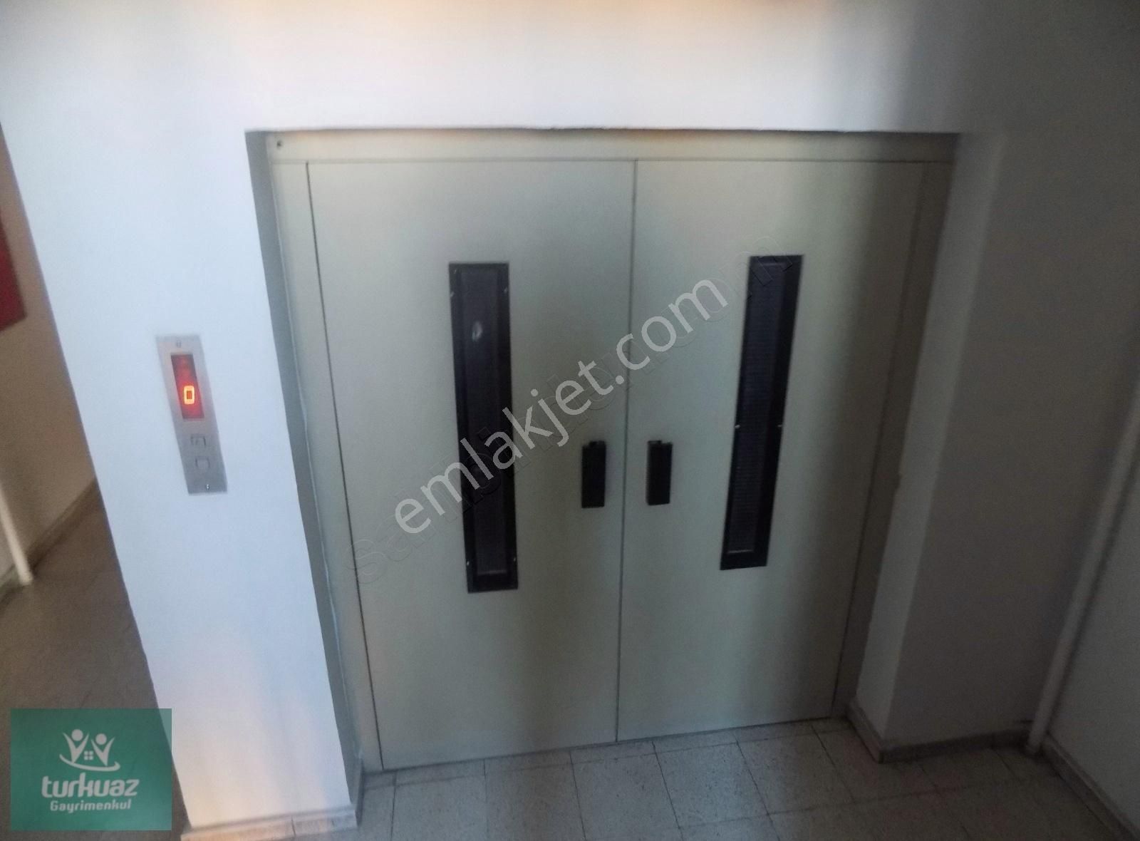 Eryaman 4 Etap Stfa Sitesi'nde Ful Eşyalı Kiralık 3-1 Daire.