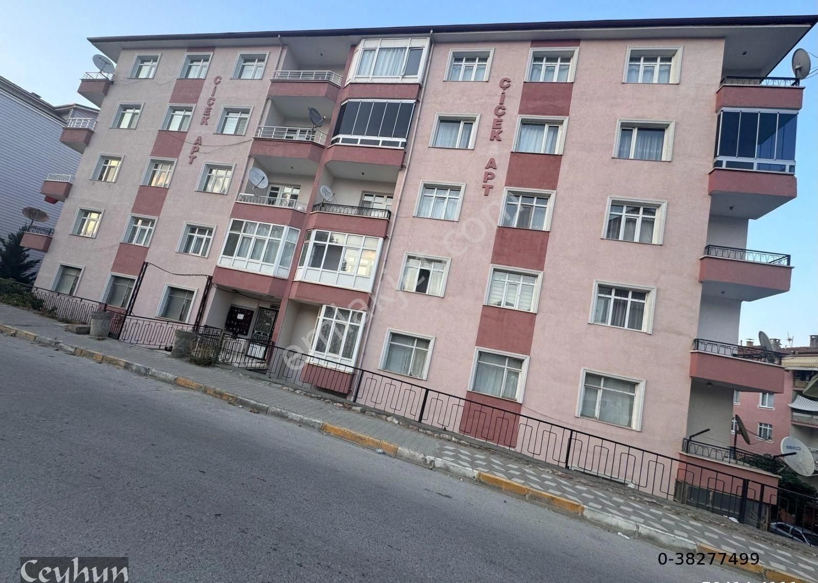 Tokat Gop Tıp Ve Diş Hastesi Karşısında 3+1 Çift Cepheli Kiralık