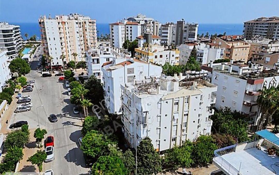 Konyaaltı Limanda Denize 280 Mt Yaşam