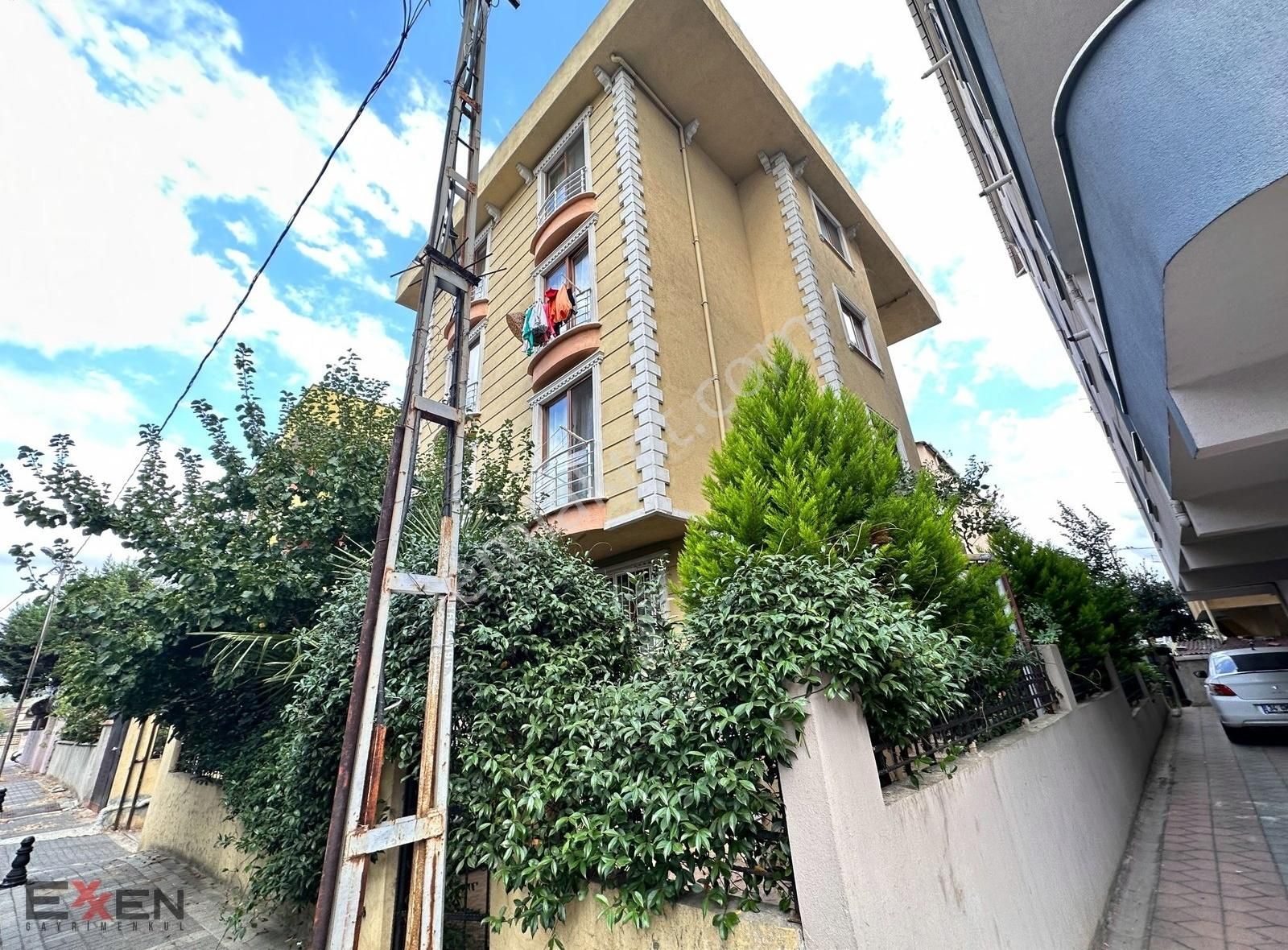 Ümraniye Parsellerde Metroya Yanında Kiralık 3+1 Eşyalı Daire