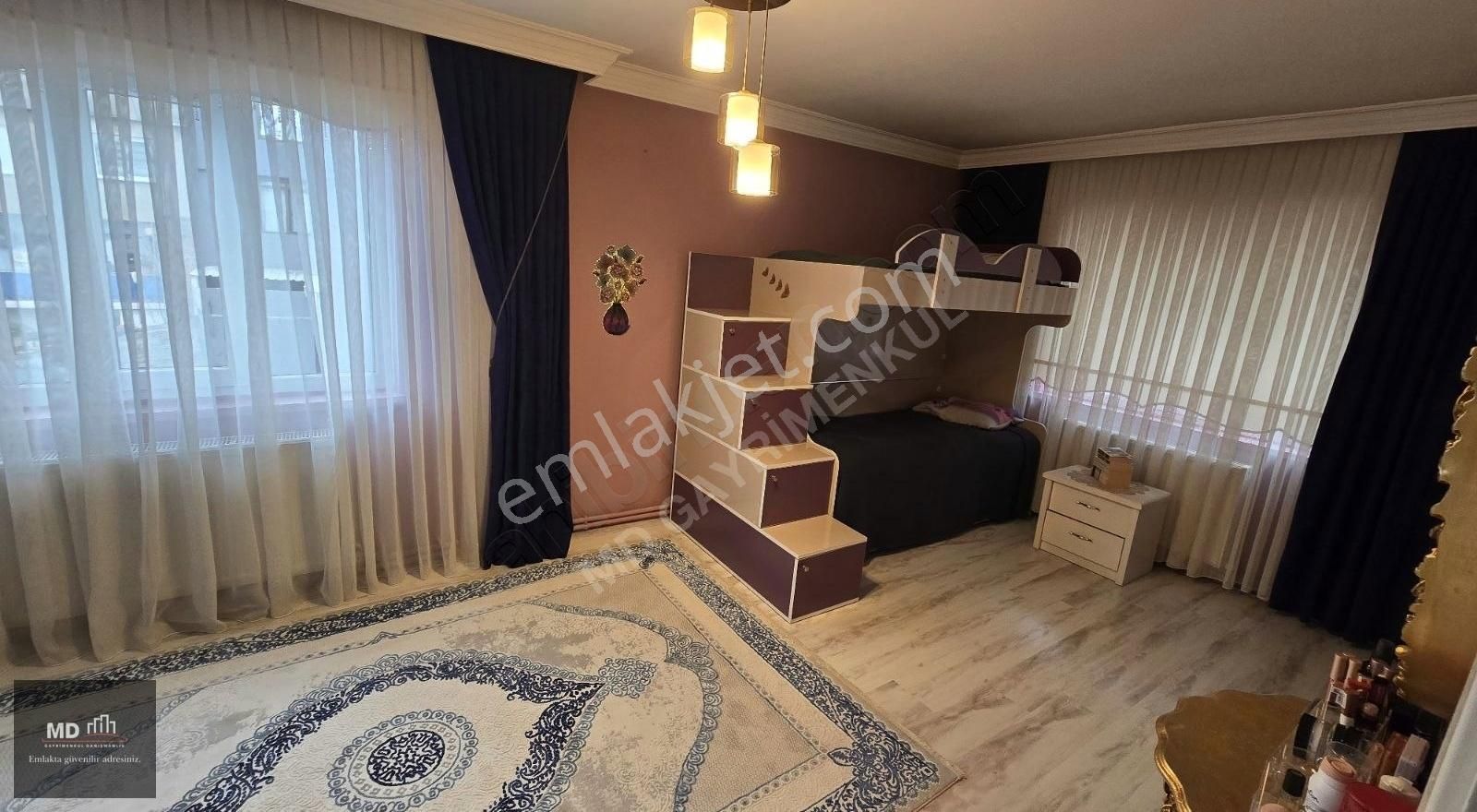 M.akif Ersoy Mah. Satılık Müstakil 3 Katlı Triplex Tipi Daire - Görsel 13