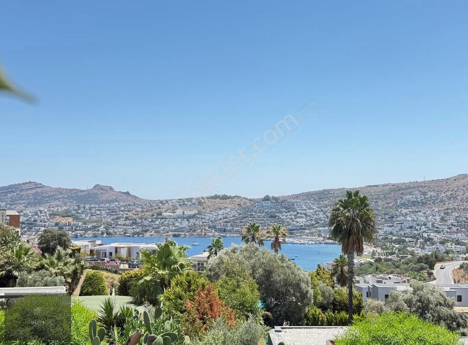 Site İçinde Muhteşem Deniz Manzaralı Satılık Villa - Görsel 11