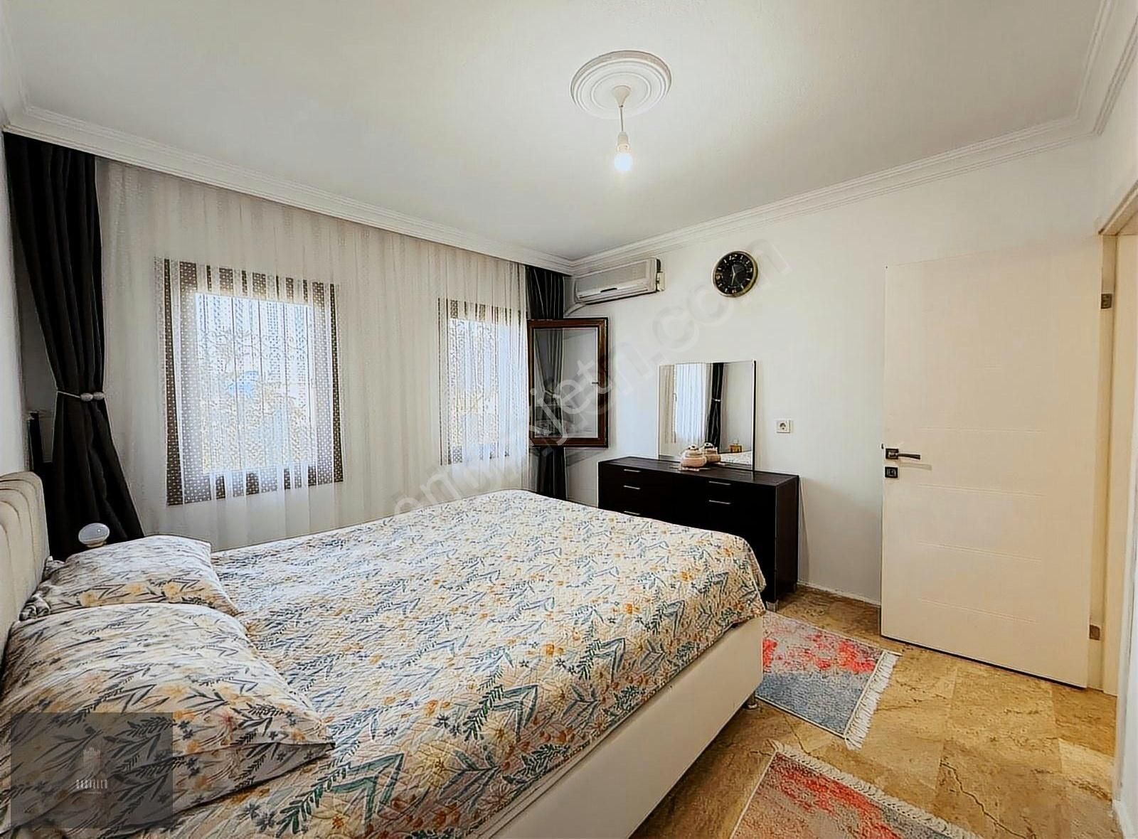 Yalıkavak Merkezde Kesintisiz Deniz Manzaralı Satılık Villa - Görsel 17