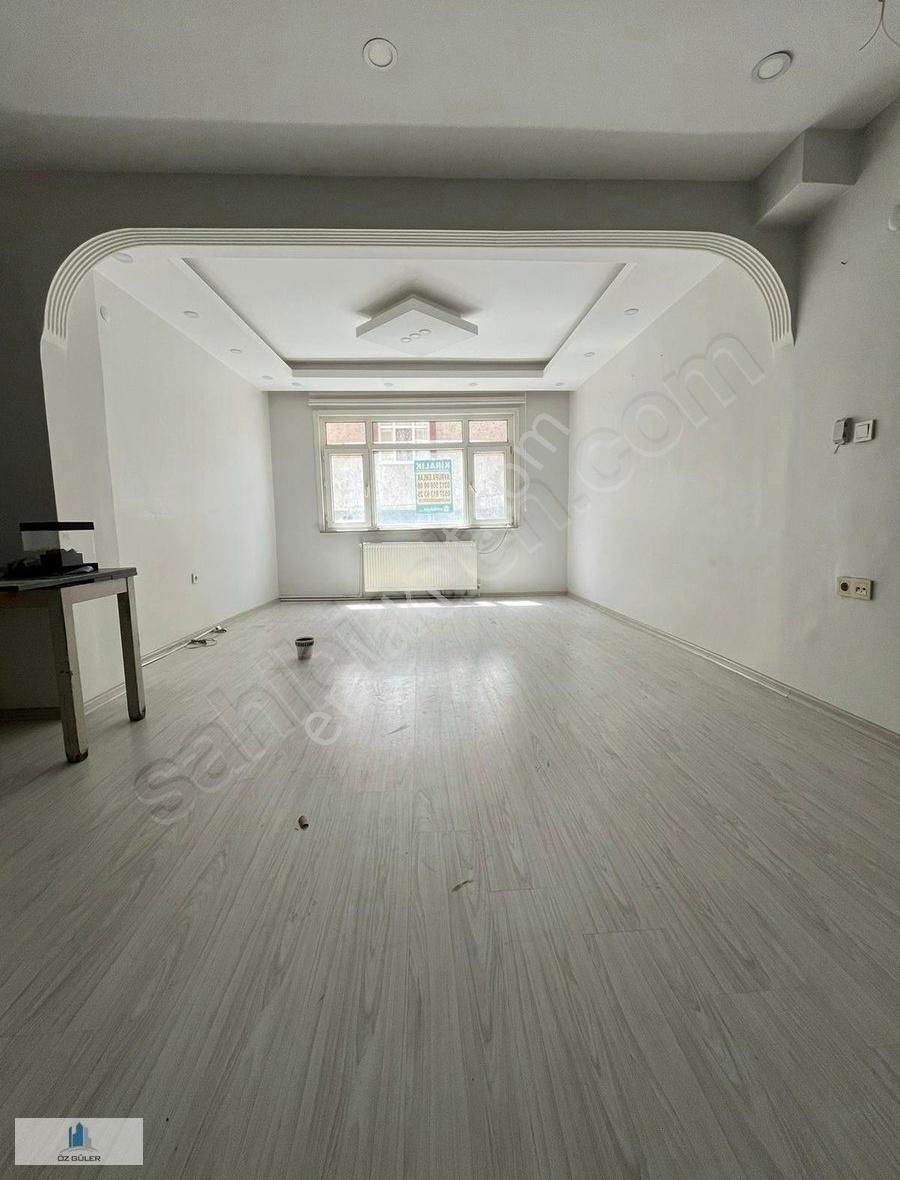 Öz Güler Gayrimenkulden Merkezi Konum 2+1 Kiralık Daire