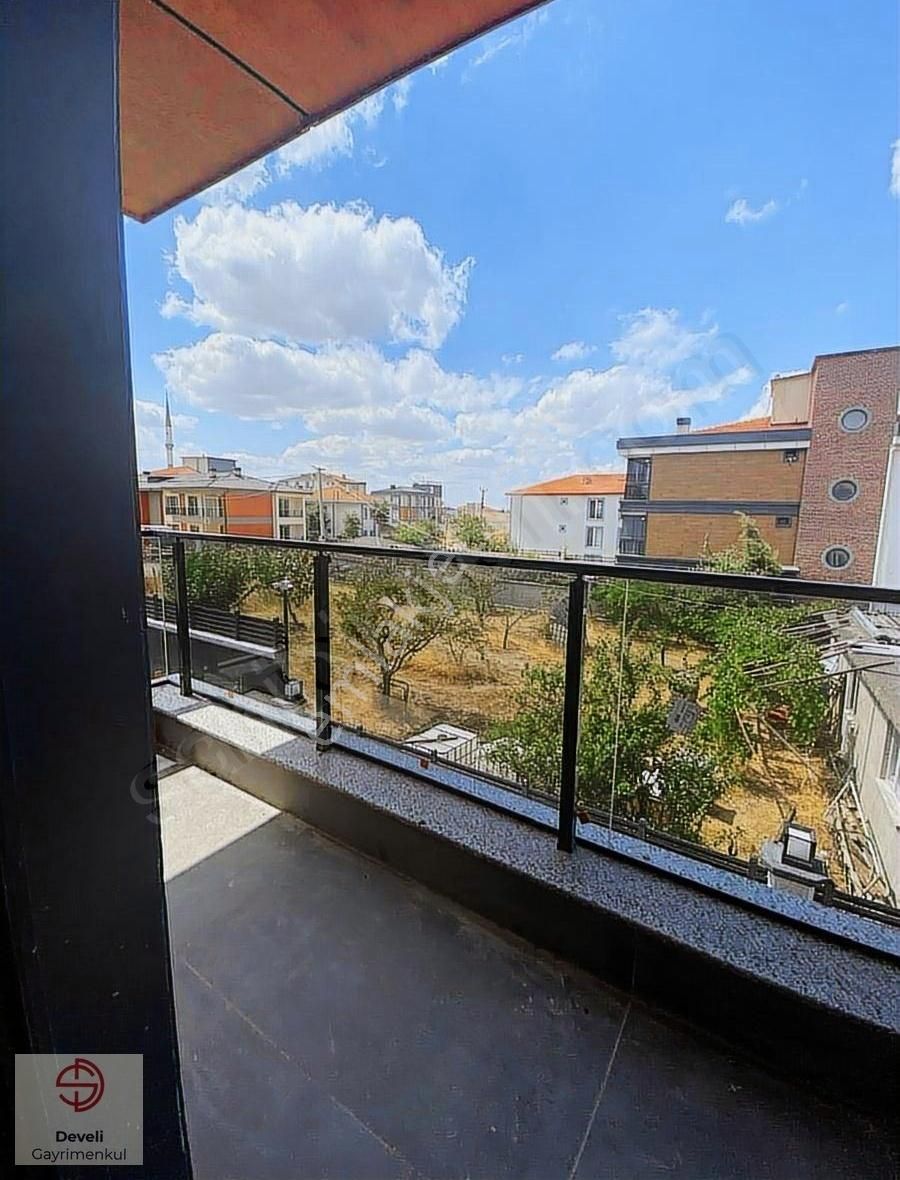Önerler Mahallesi'nde Köy İçi Ful Takasa Açık Villa - Görsel 3