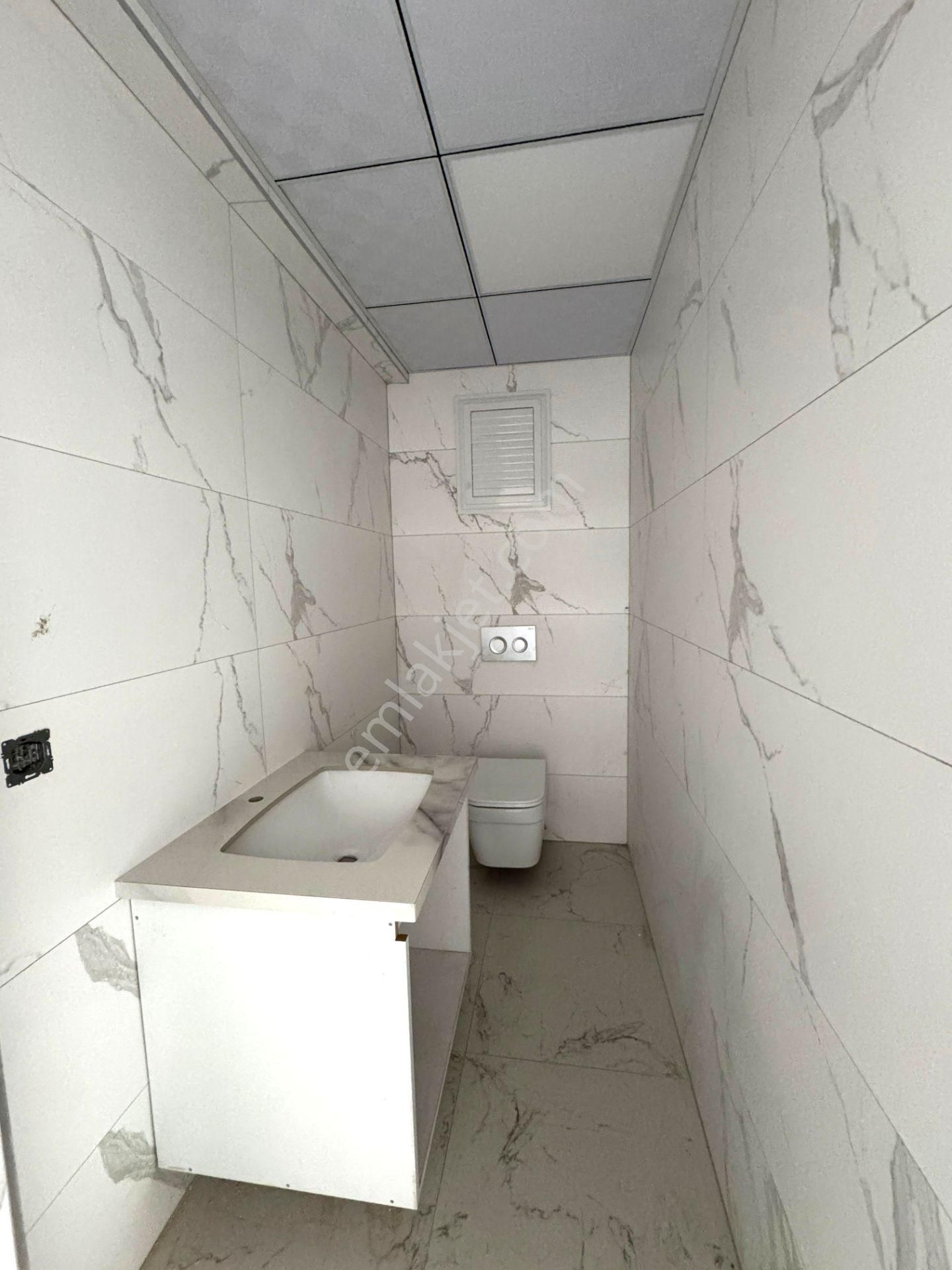 Hallaçlar'da Park Cepheli 2+1 / 110m² Sıfır Lüks Daire - Görsel 18