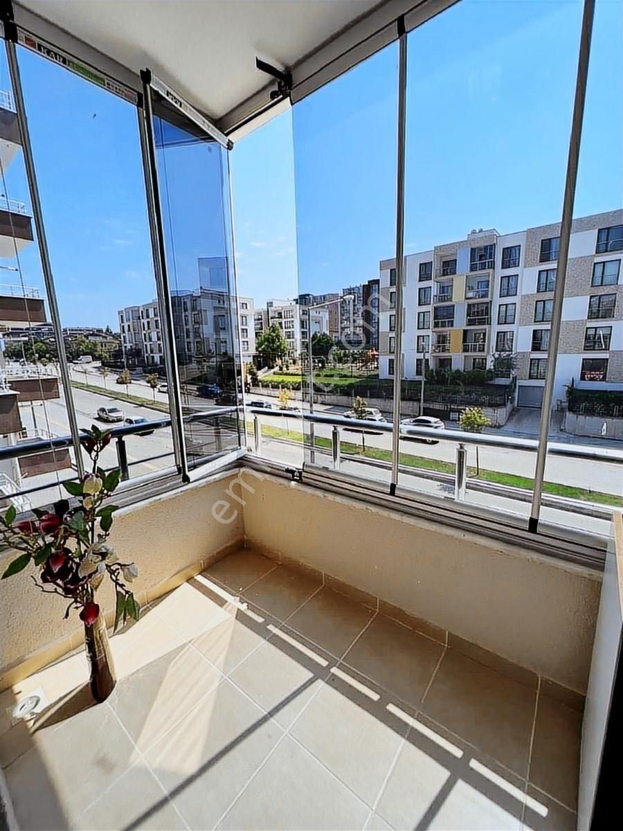 Dumlupınarda 75 M2 2+1 Çift Balkon Aile Apartmanı Satılık Daire! - Görsel 4