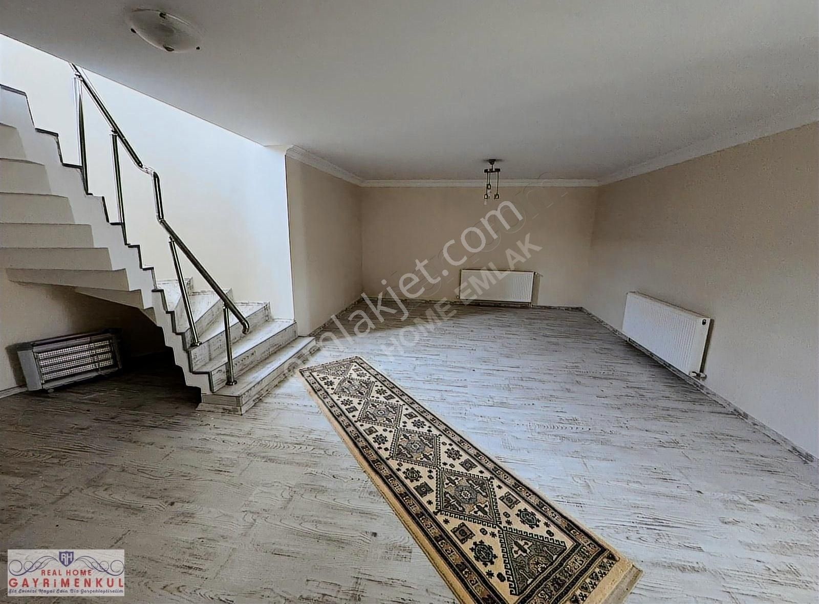 Çatalca Kestanelik'te 5.867 M2 Arsa İçinde Havuzlu Villa !! - Görsel 24