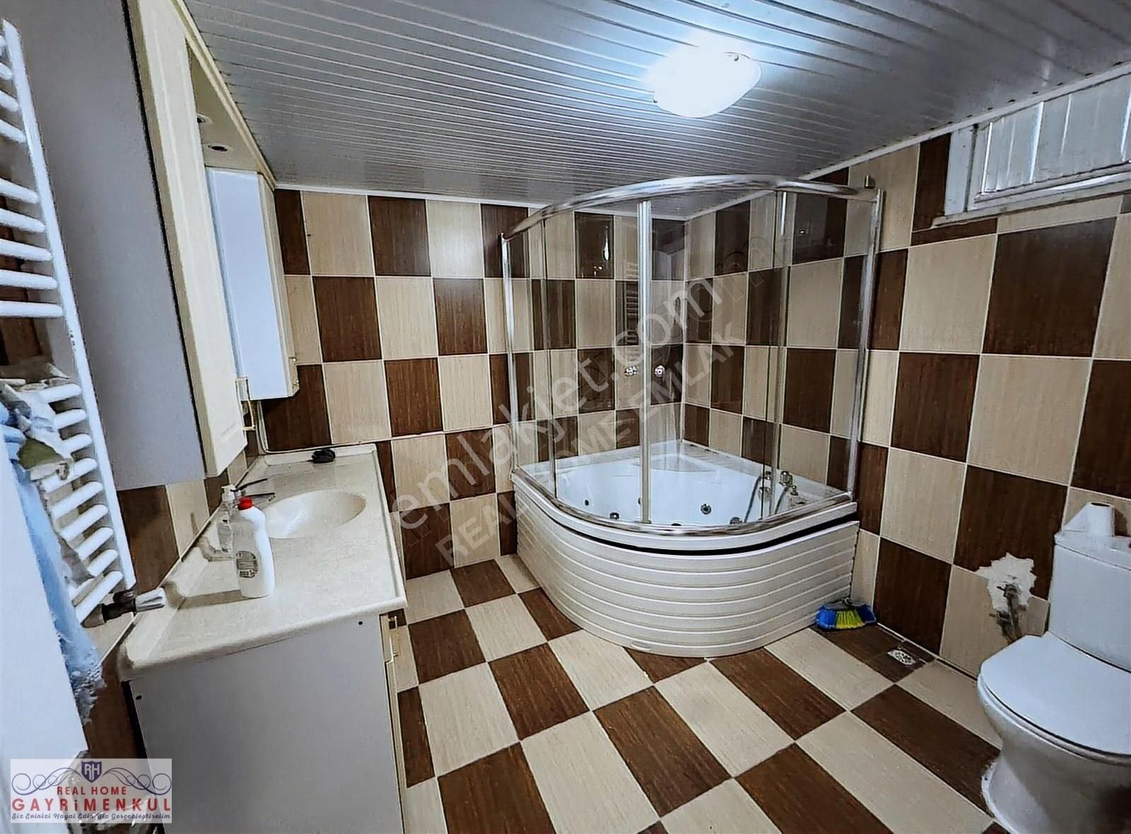 Çatalca Kestanelik'te 5.867 M2 Arsa İçinde Havuzlu Villa !! - Görsel 16