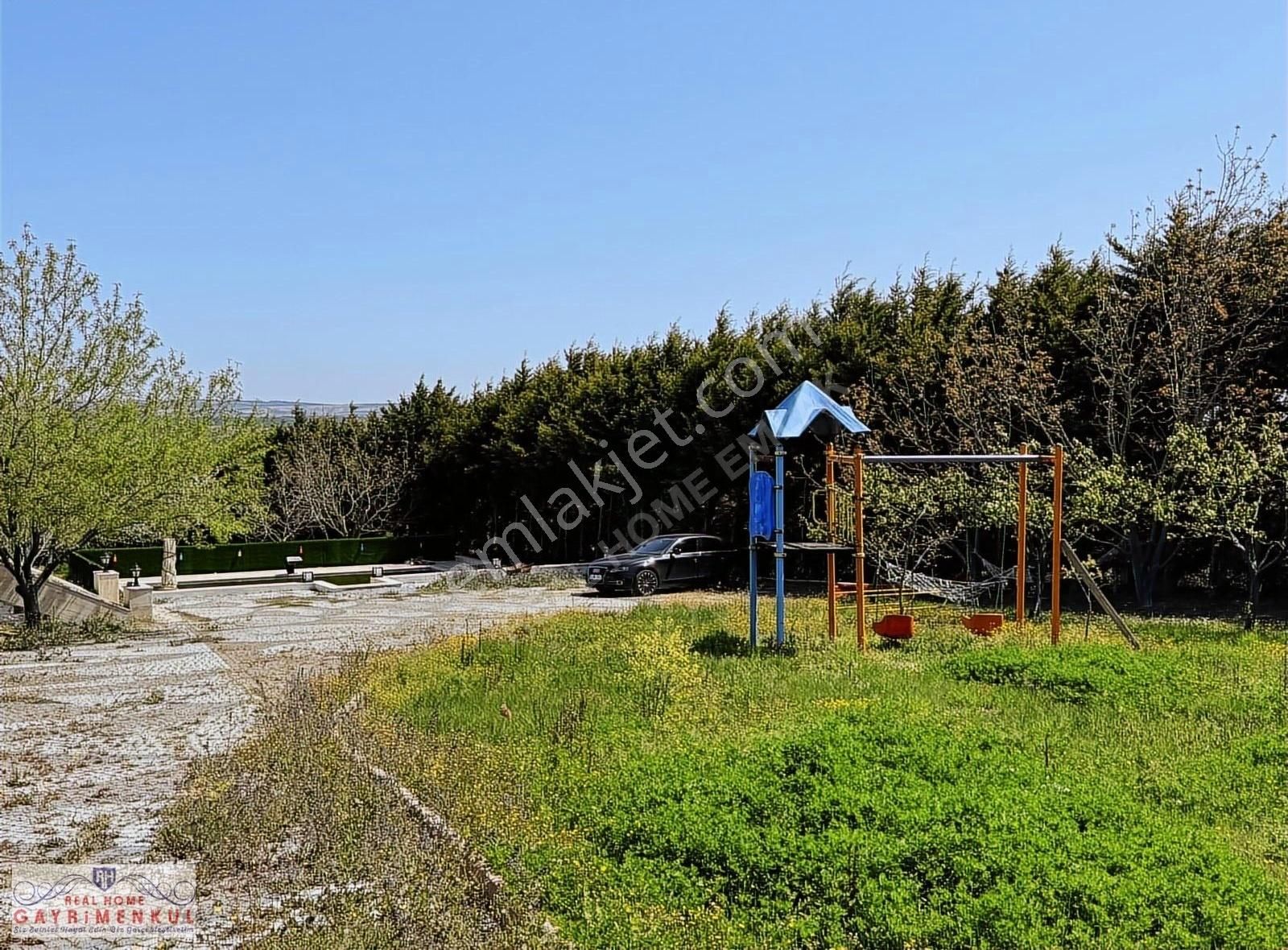 Çatalca Kestanelik'te 5.867 M2 Arsa İçinde Havuzlu Villa !! - Görsel 18