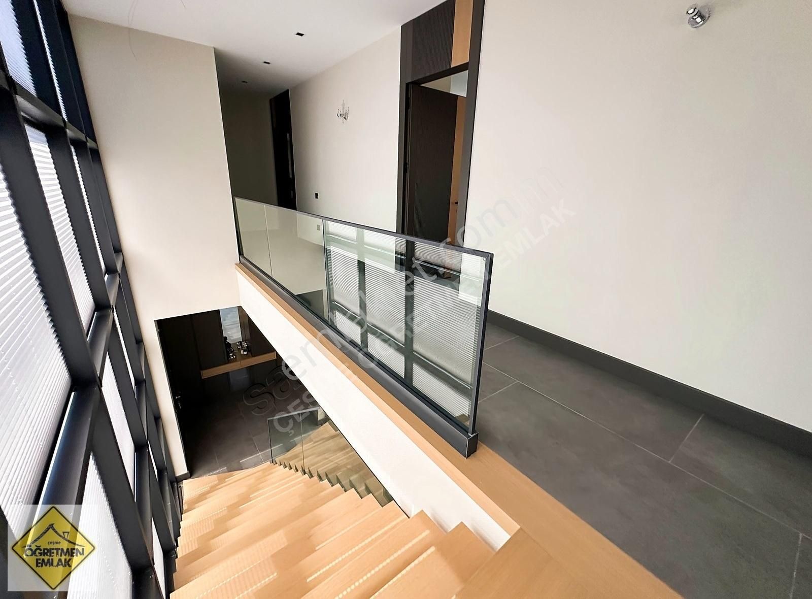 Çeşme Dalyan Da Plajlara Yürüme Mesafesinde Muhteşem Müstakil Ev - Görsel 21