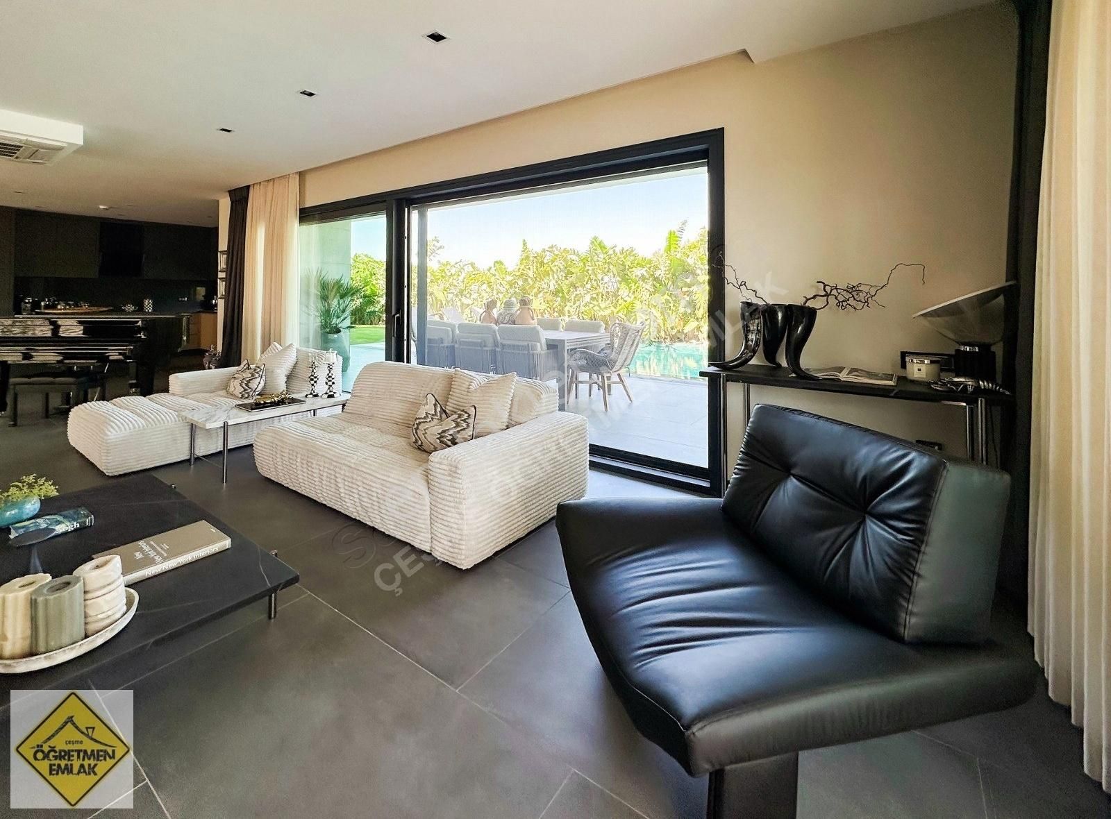 Çeşme Dalyan Da Plajlara Yürüme Mesafesinde Muhteşem Müstakil Ev - Görsel 14