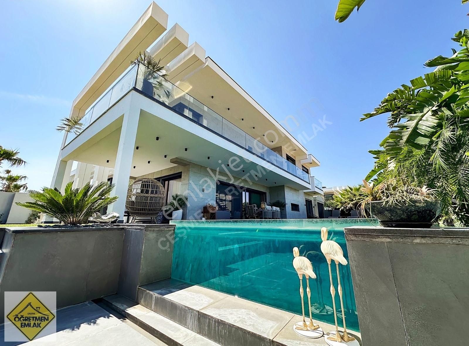 Çeşme Dalyan Da Plajlara Yürüme Mesafesinde Muhteşem Müstakil Ev - Görsel 7