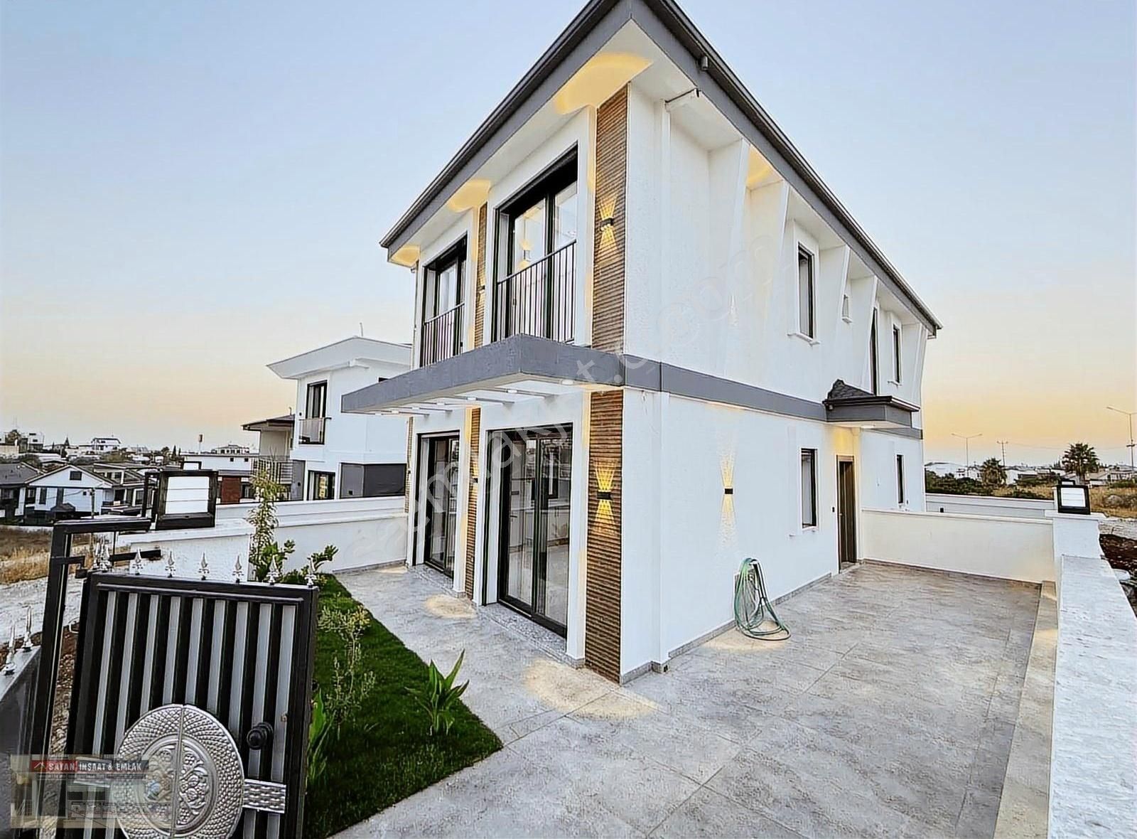 Hisar'da 2+1 Açık Mutfaklı Sıfır Yapı Müstakil Girişli Villa