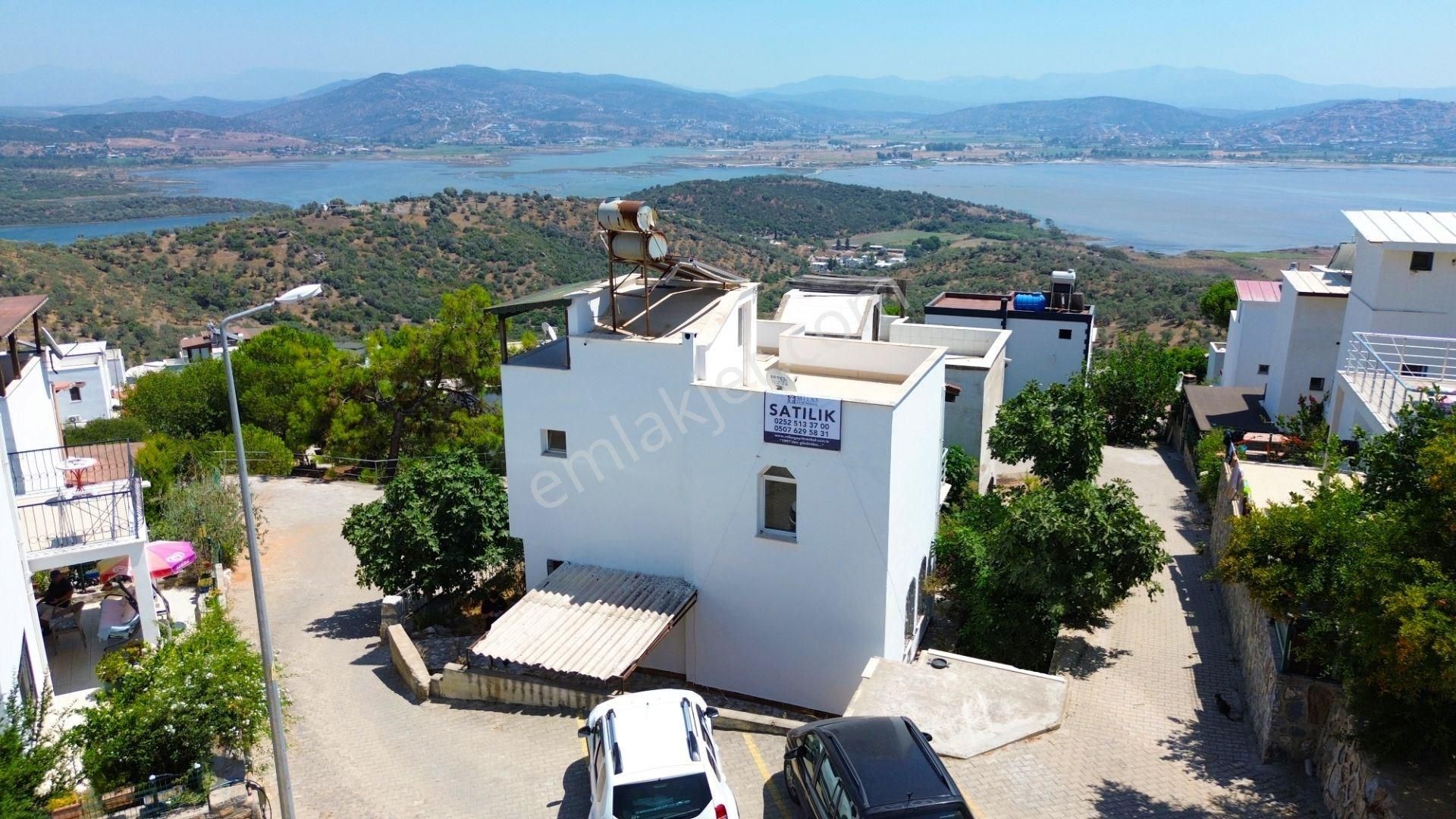 Boğaziçin'nde Göl Manzaralı Satılık Müstakil Dubleks Villa - Görsel 5