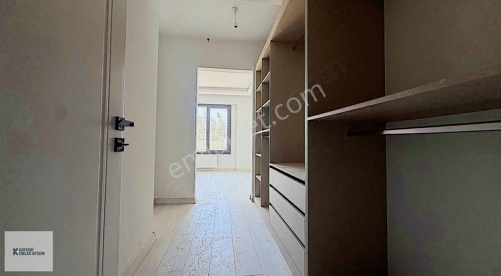 Emlak Ofisimden Erkilet Bulvarı Üzerinde 3+1 Satılık Daire - Görsel 19