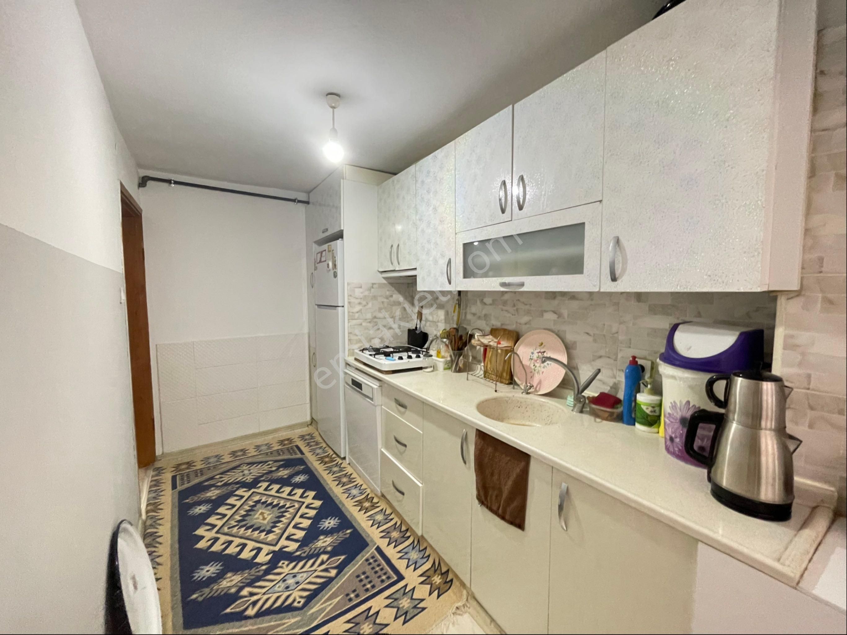 İzmir Yeşilyurt'ta 3+1 Asansörlü Otoparklı D.gazlı Satılık Daire - Görsel 14