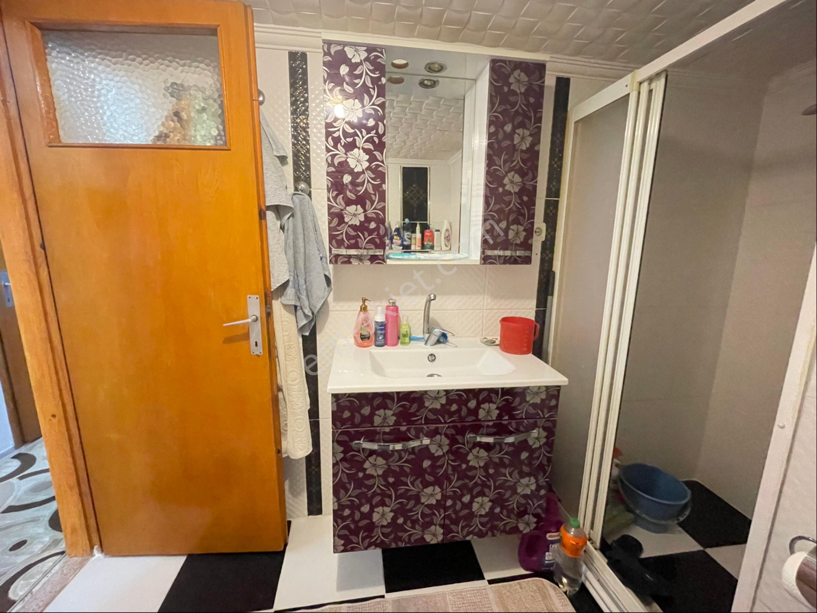 İzmir Yeşilyurt'ta 3+1 Asansörlü Otoparklı D.gazlı Satılık Daire - Görsel 19