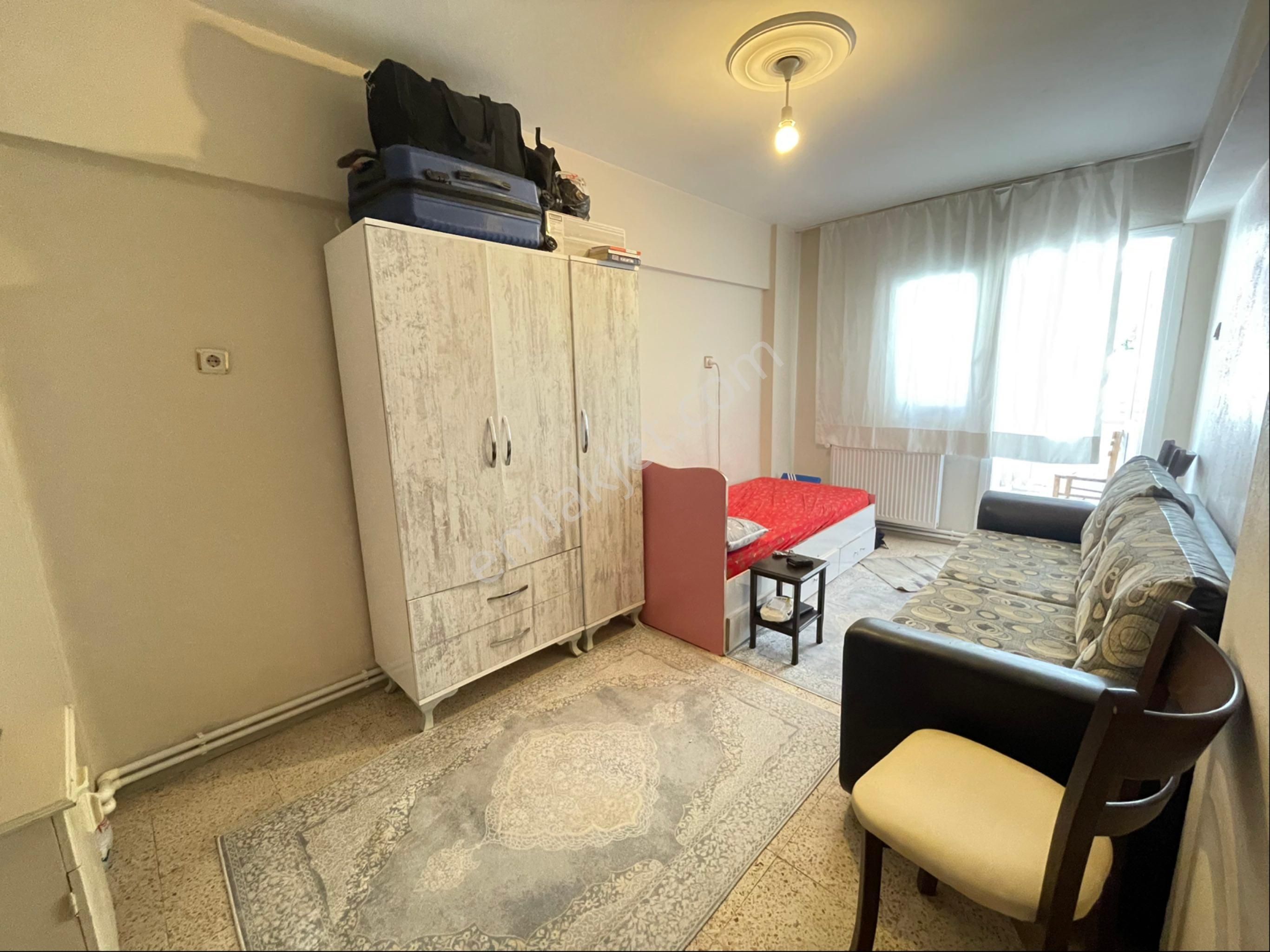 İzmir Yeşilyurt'ta 3+1 Asansörlü Otoparklı D.gazlı Satılık Daire - Görsel 32