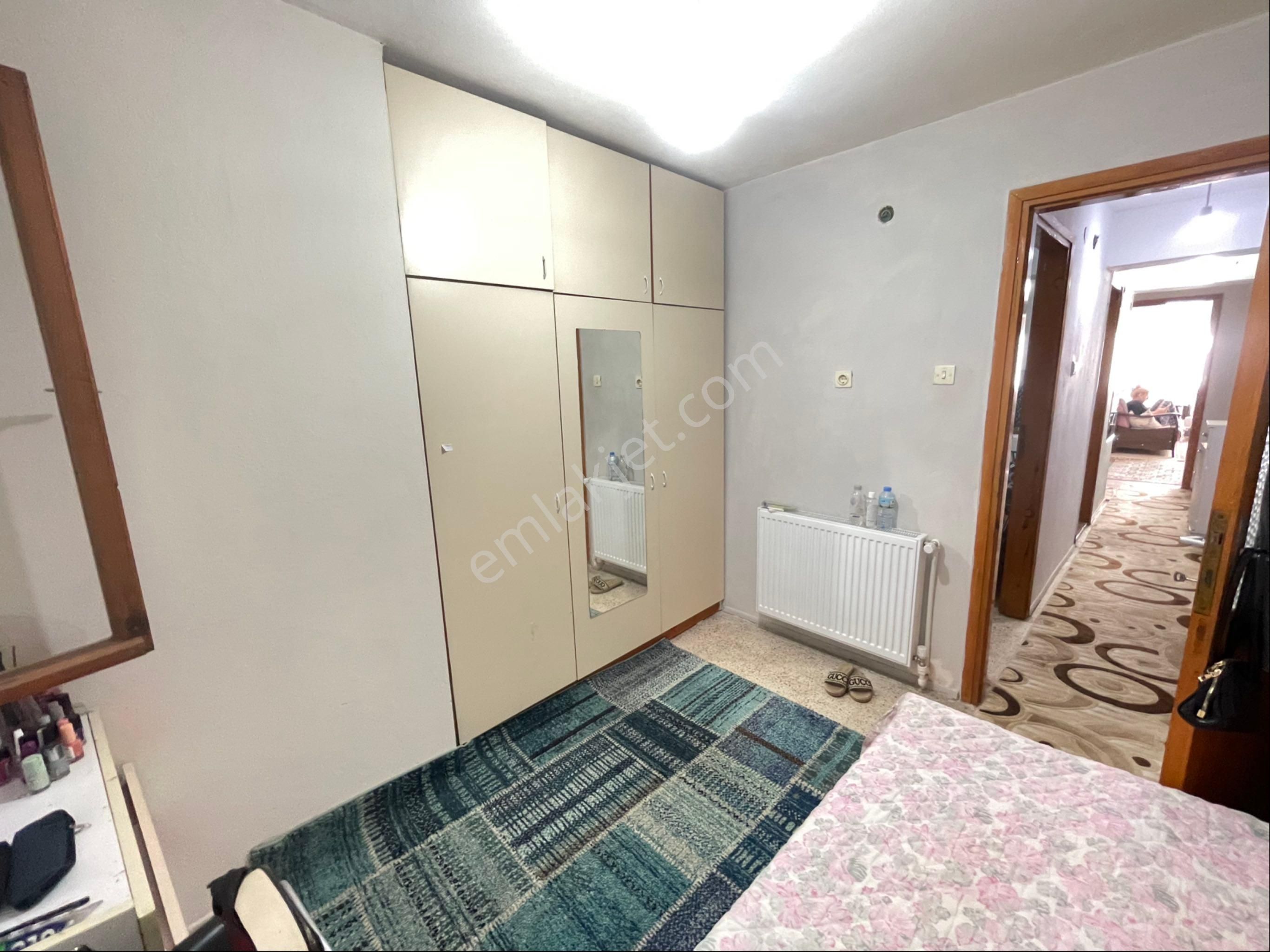 İzmir Yeşilyurt'ta 3+1 Asansörlü Otoparklı D.gazlı Satılık Daire - Görsel 10