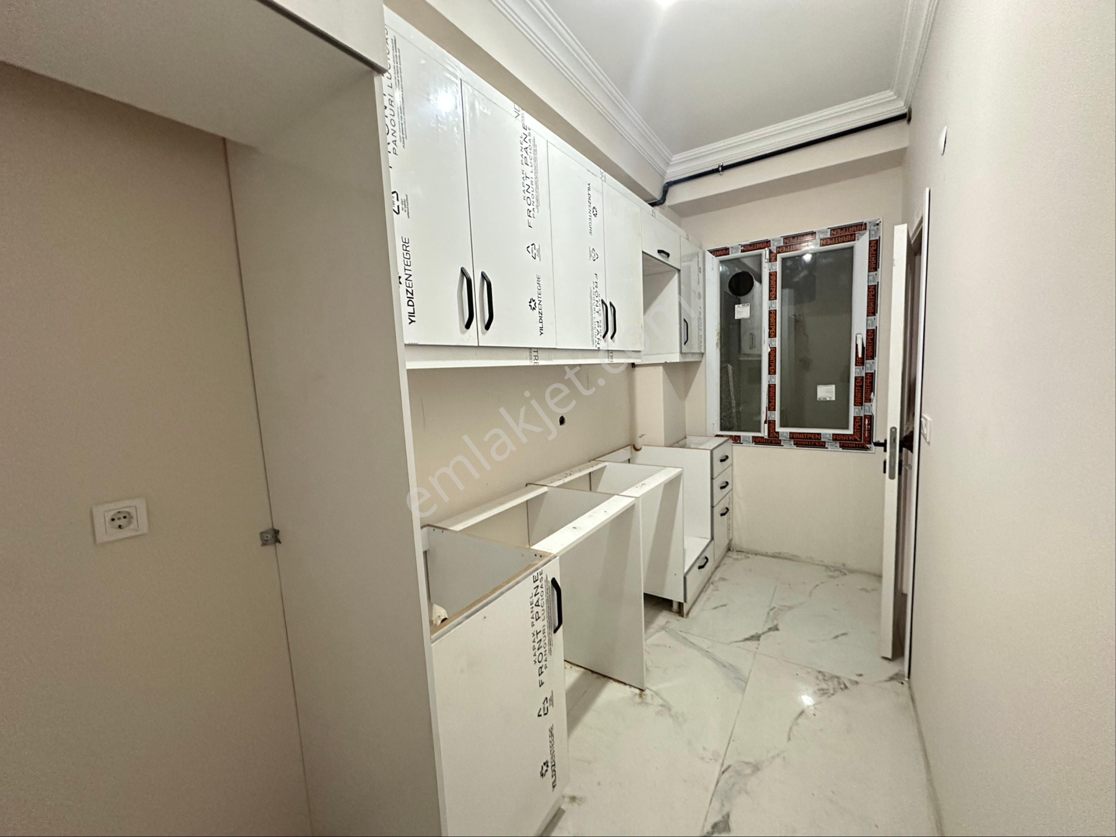 Avcılar Merkez Mah.sıfır Cadde Üstü 2+1 Ara Kat Daire - Görsel 21