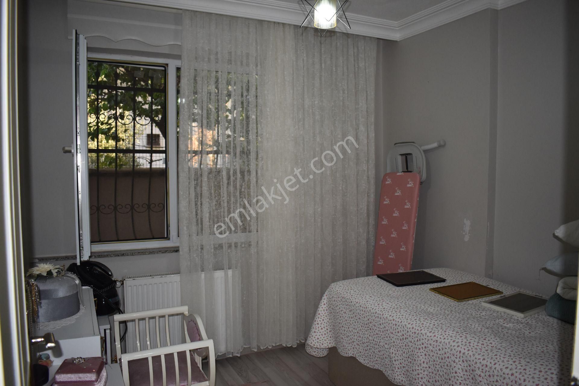 Büyükçekmece Cumhuriyet Mah Lüx Merkezi Geniş Bahçeli 2+1 Satılık Daire - Görsel 18