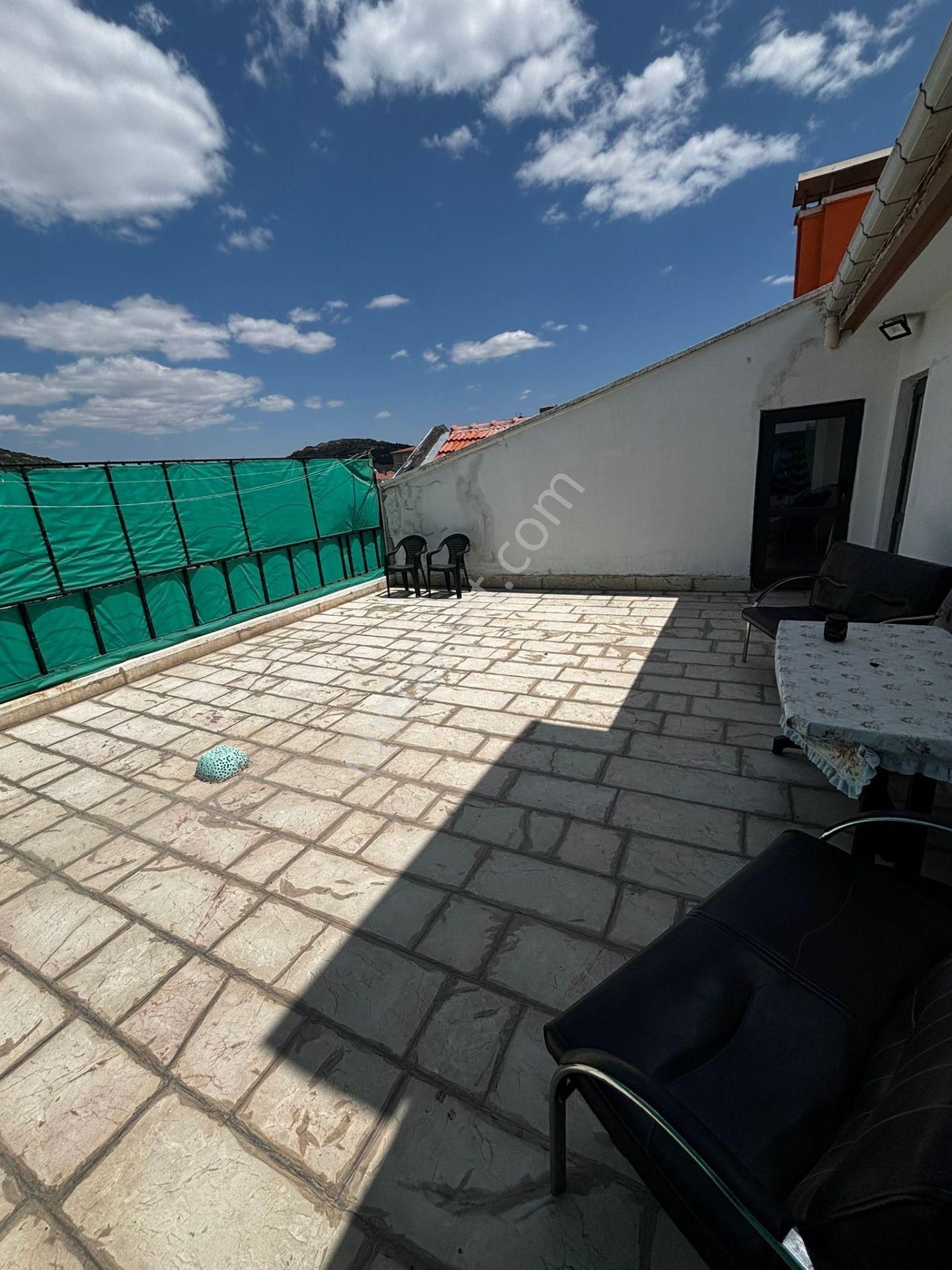 Karapürçek'te Elfida Cafe Yakını Asansörlü Ebeveyn Banyolu 5+1 Teras Balkonlu Satılık Dubleks !! - Görsel 28