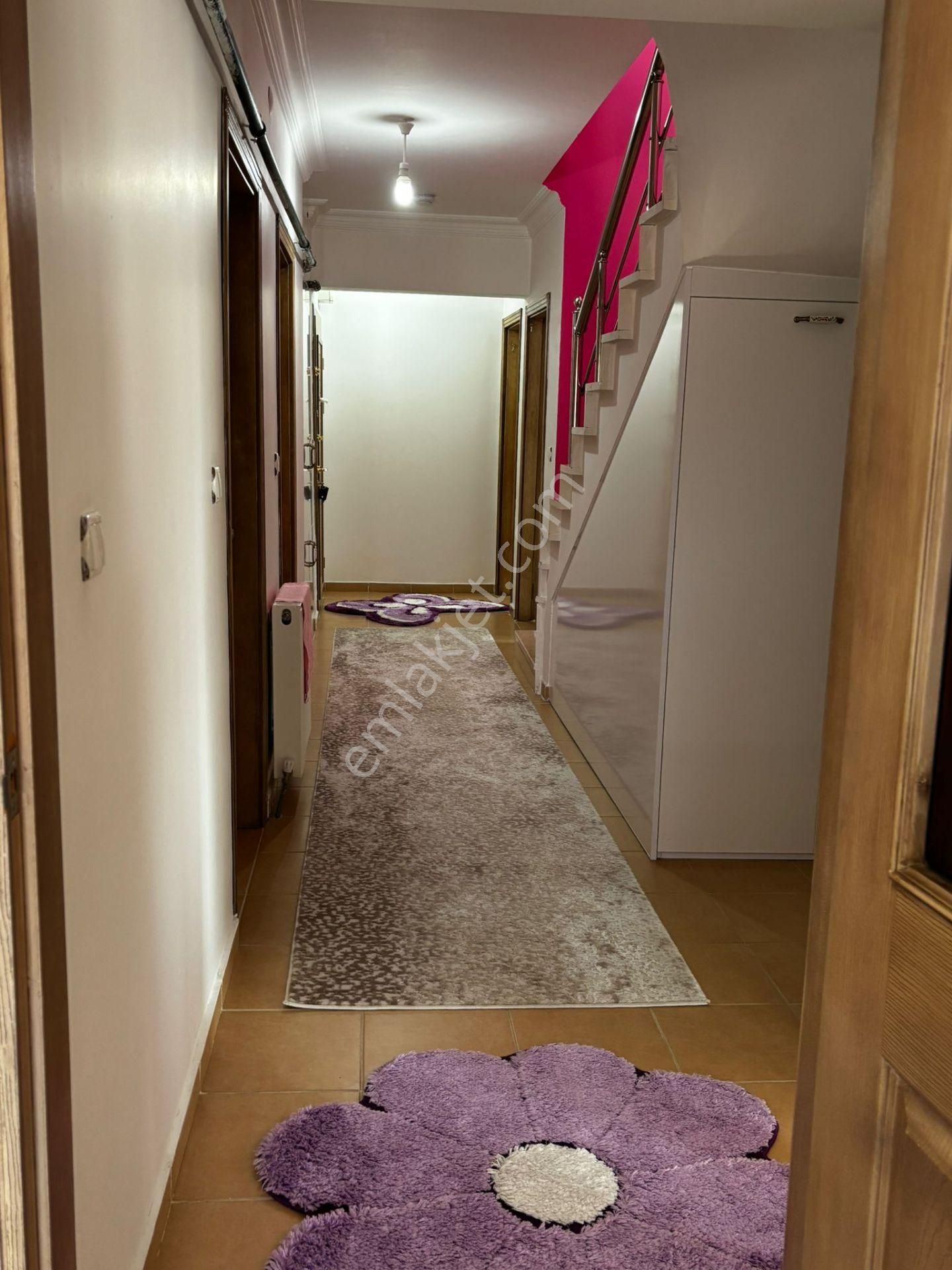 Karapürçek'te Elfida Cafe Yakını Asansörlü Ebeveyn Banyolu 5+1 Teras Balkonlu Satılık Dubleks !! - Görsel 16