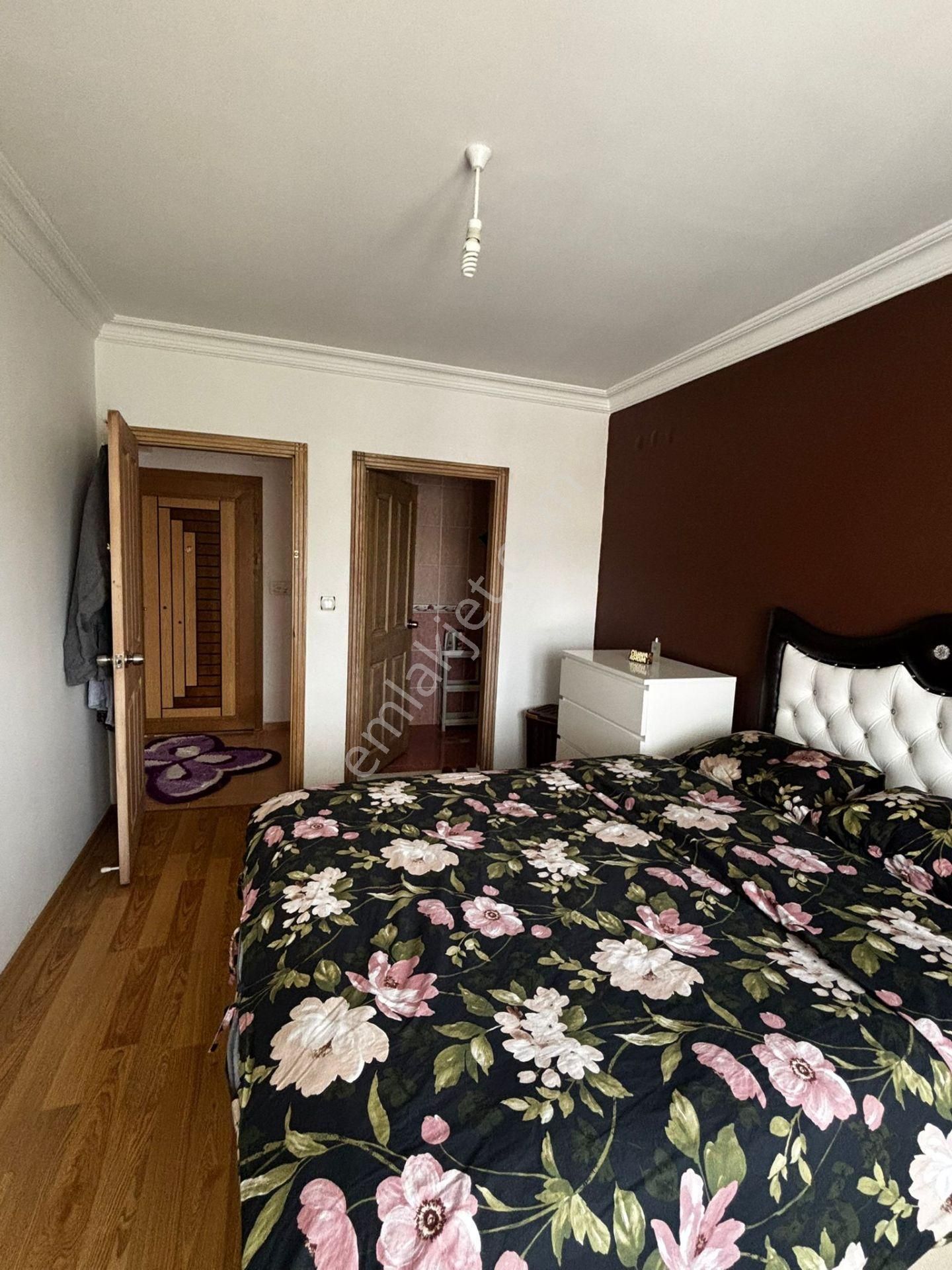 Karapürçek'te Elfida Cafe Yakını Asansörlü Ebeveyn Banyolu 5+1 Teras Balkonlu Satılık Dubleks !! - Görsel 7