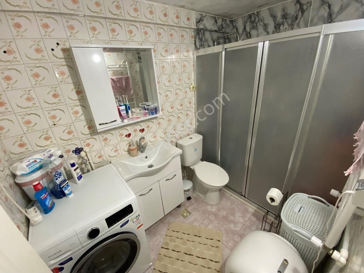 Buca Akıncılar İzban Yakını Önü Açık Doğalgazlı Satılık 2+1daire