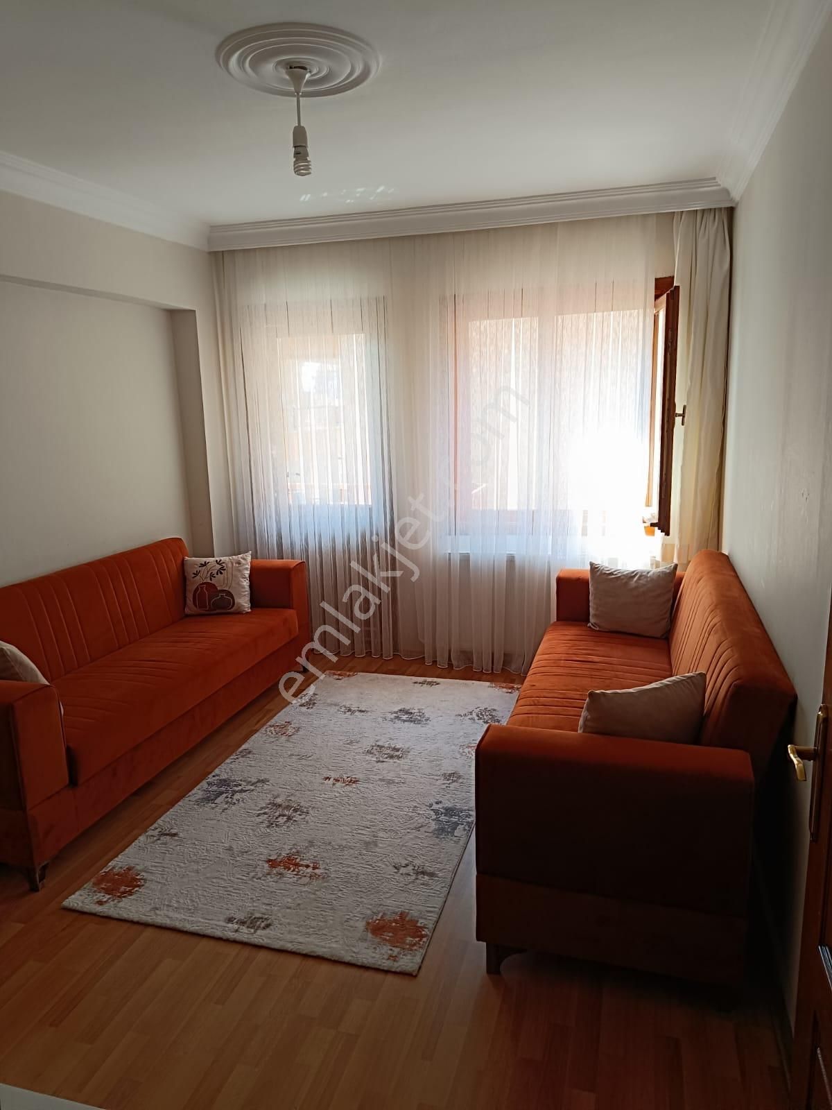 Bilgen Vatan'dan Bağlarbaşı'nda 3+1 Ebeveyn Banyolu 130m2 Çok Geniş Kullanım Alanlı Yatırıma Uygun - Görsel 6