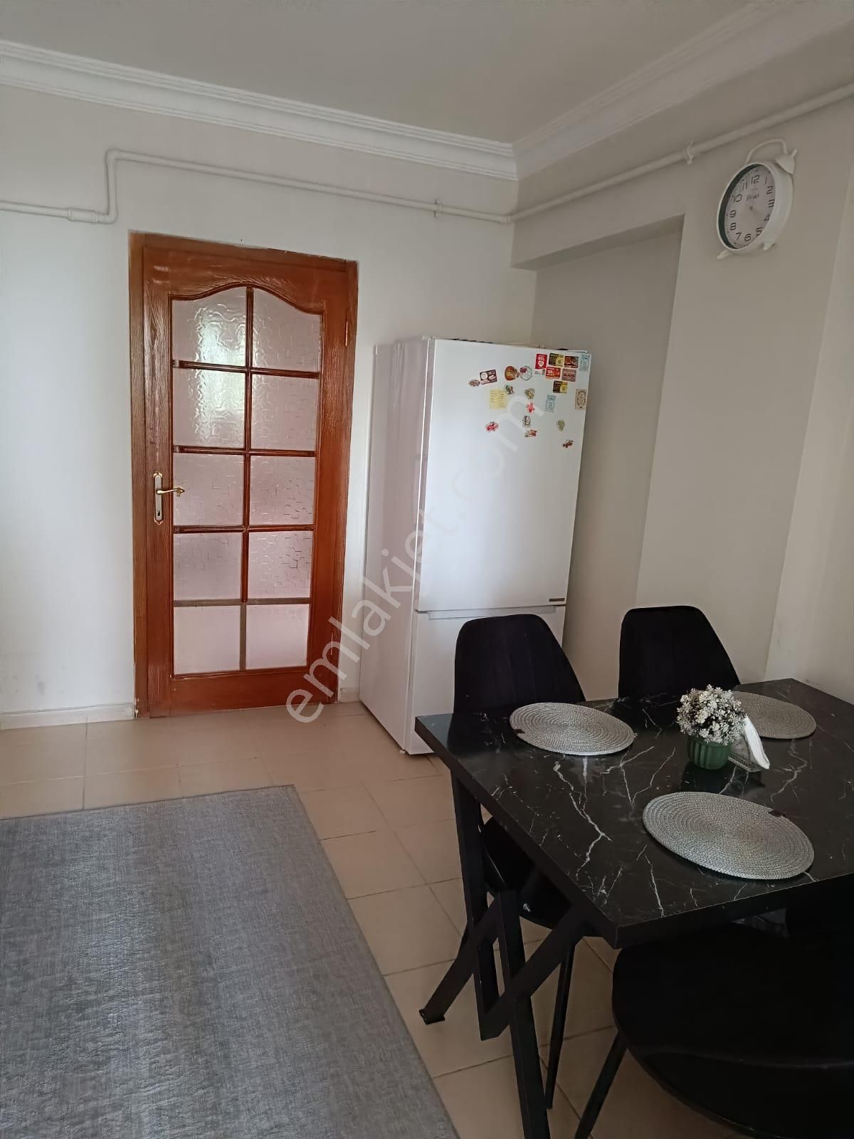 Bilgen Vatan'dan Bağlarbaşı'nda 3+1 Ebeveyn Banyolu 130m2 Çok Geniş Kullanım Alanlı Yatırıma Uygun - Görsel 9