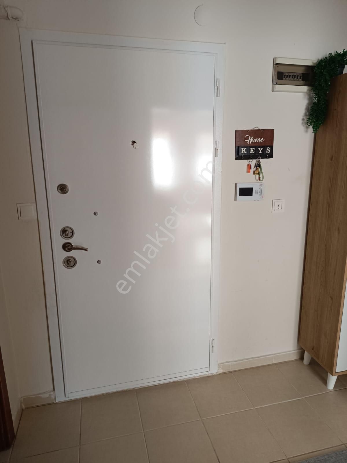 Bilgen Vatan'dan Bağlarbaşı'nda 3+1 Ebeveyn Banyolu 130m2 Çok Geniş Kullanım Alanlı Yatırıma Uygun - Görsel 12