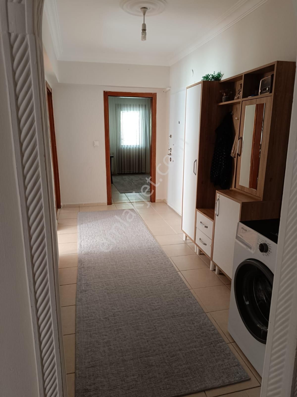 Bilgen Vatan'dan Bağlarbaşı'nda 3+1 Ebeveyn Banyolu 130m2 Çok Geniş Kullanım Alanlı Yatırıma Uygun - Görsel 11