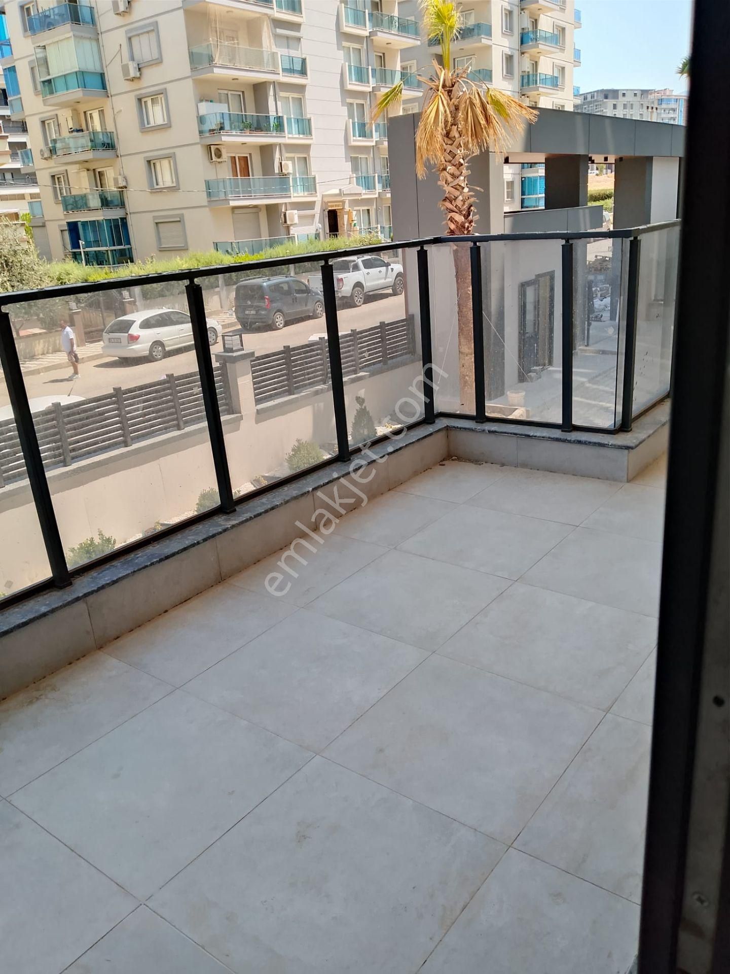 Menemen Merkez'de, Özel Garaj, Havuzlu Site İçinde Satılık 3+1 - Görsel 18