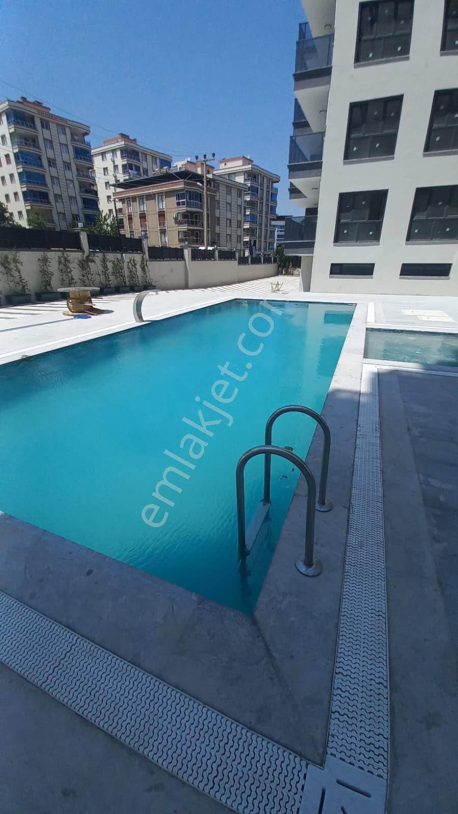 Menemen Merkez'de, Özel Garaj, Havuzlu Site İçinde Satılık 3+1 - Görsel 32