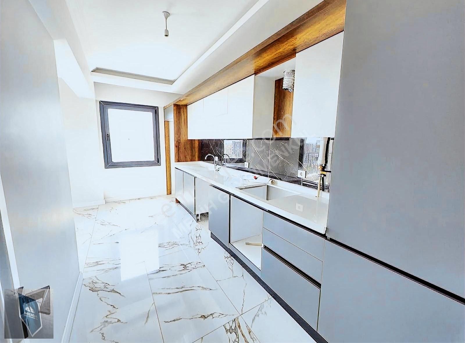 Seyrani Mh Satılık Lüks 3+1 Daire Erciyes Manzaralı
