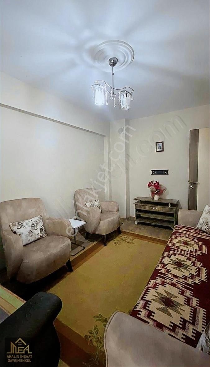 Akalın Dan Mithat Paşa Mah. De 3+1 Bakımlı Satılık Daire - Görsel 3