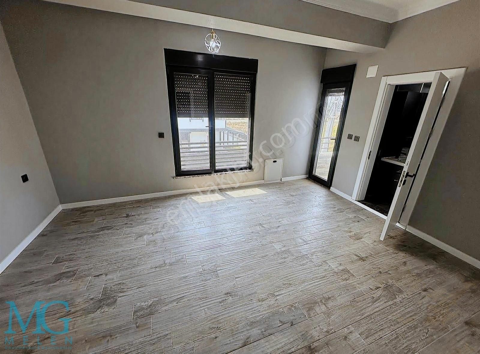 Sakarya Kocaalide Havuzlu & Otoparklı Lüks 4+1 Villa