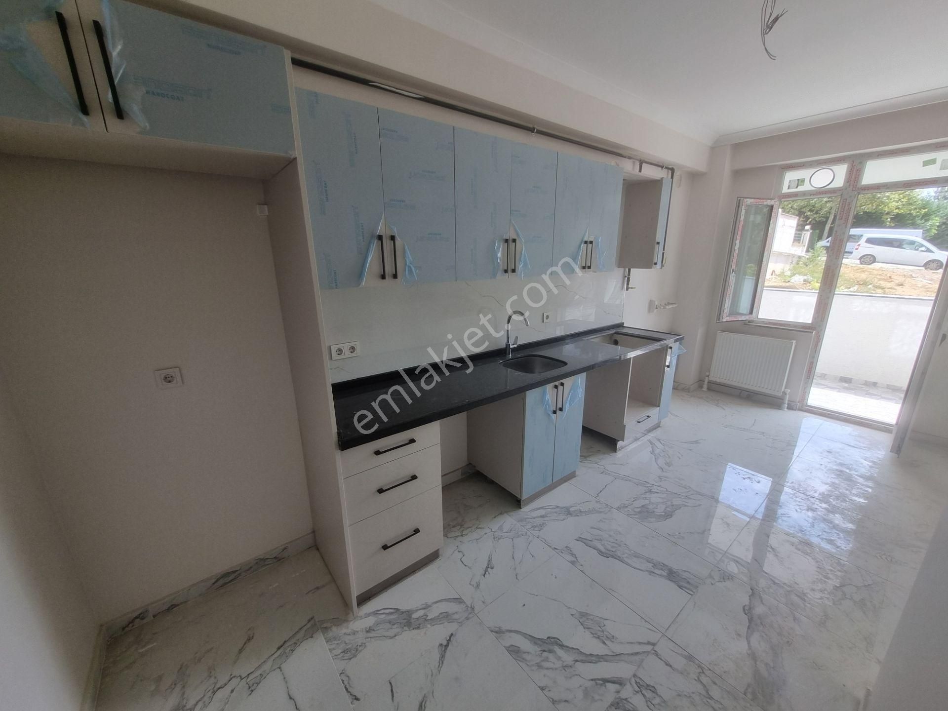 Çekmeköy Merkez Mahallesinde Satılık 2+1 Bahçe Katı Daire - Görsel 8