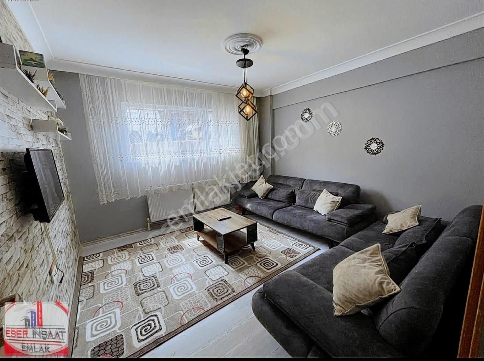 Eser Emlaktan Kiralık Merkezi Konumda Full Eşyalı Daire