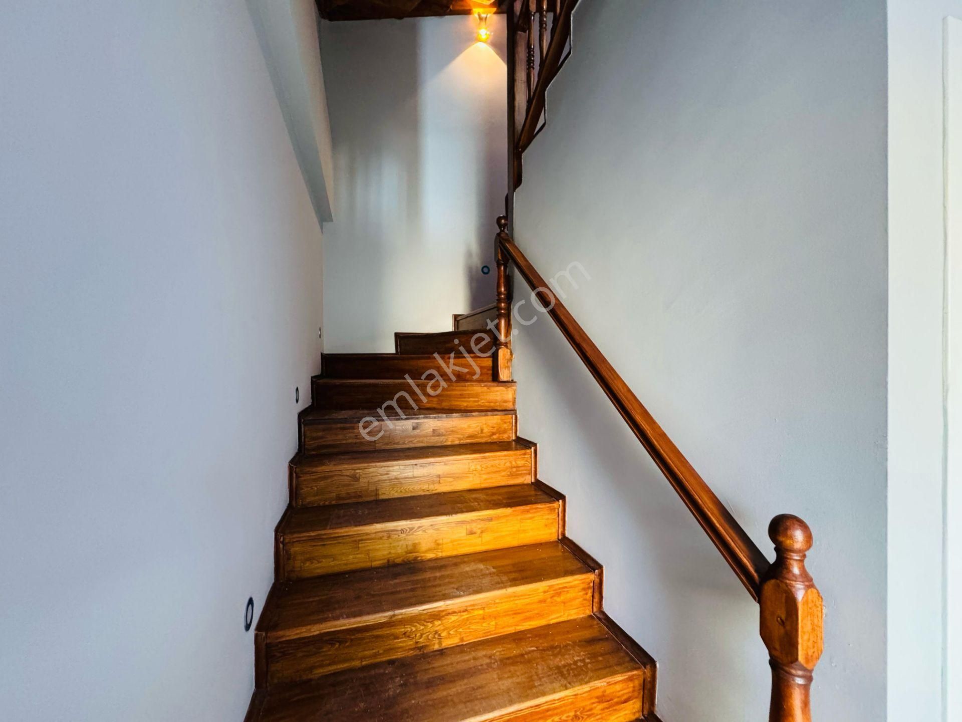 Didim Hisar Mahallesin'de 3+1 Sıfır Tripleks Villa - Görsel 3