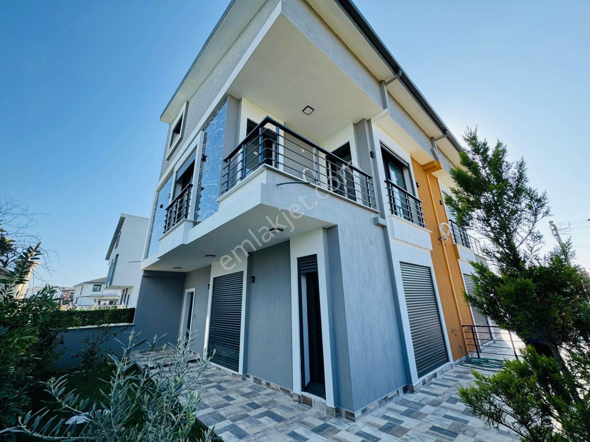 Didim Hisar Mahallesin'de 3+1 Sıfır Tripleks Villa - Görsel 4