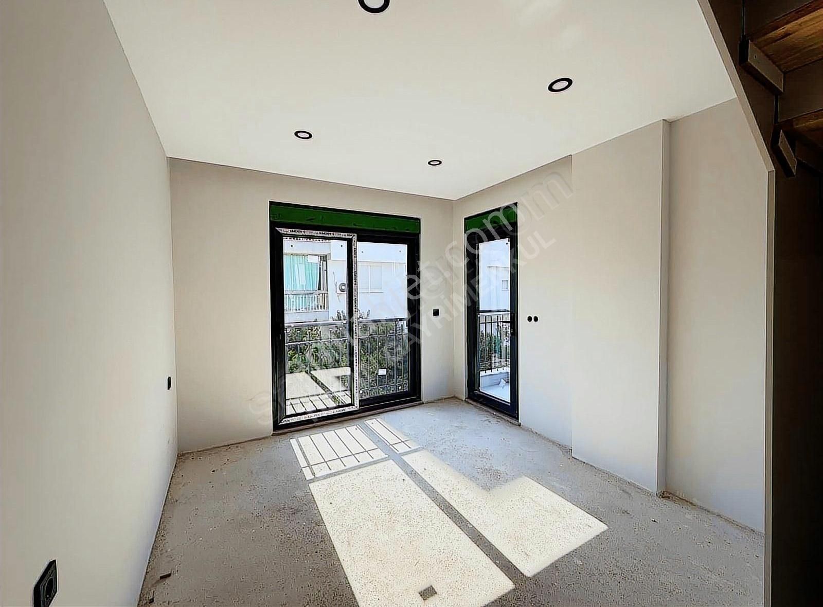 Sarılar Muhittin Ersoy Bulvarı Sıfır Satılık Ultralüks 4+1 Daire - Görsel 2