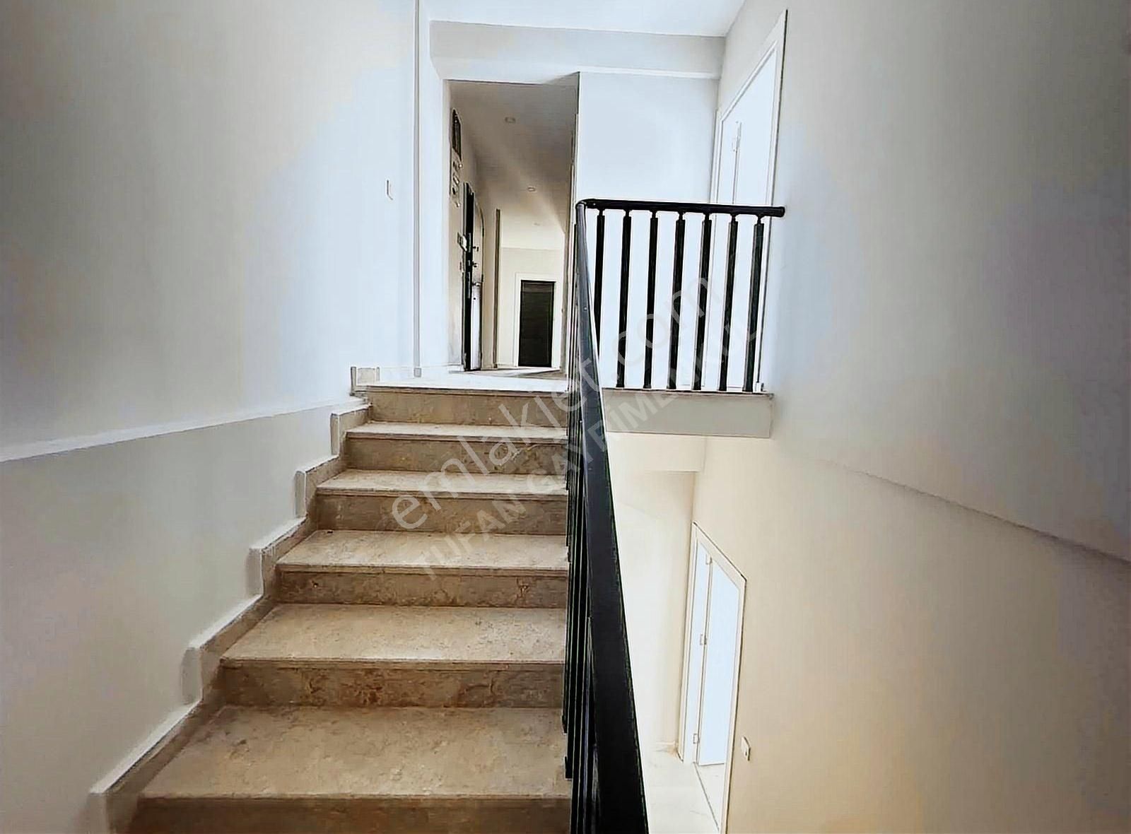 Ilıcada Satılık Ultralüks 5+1 Dubleks - Görsel 35