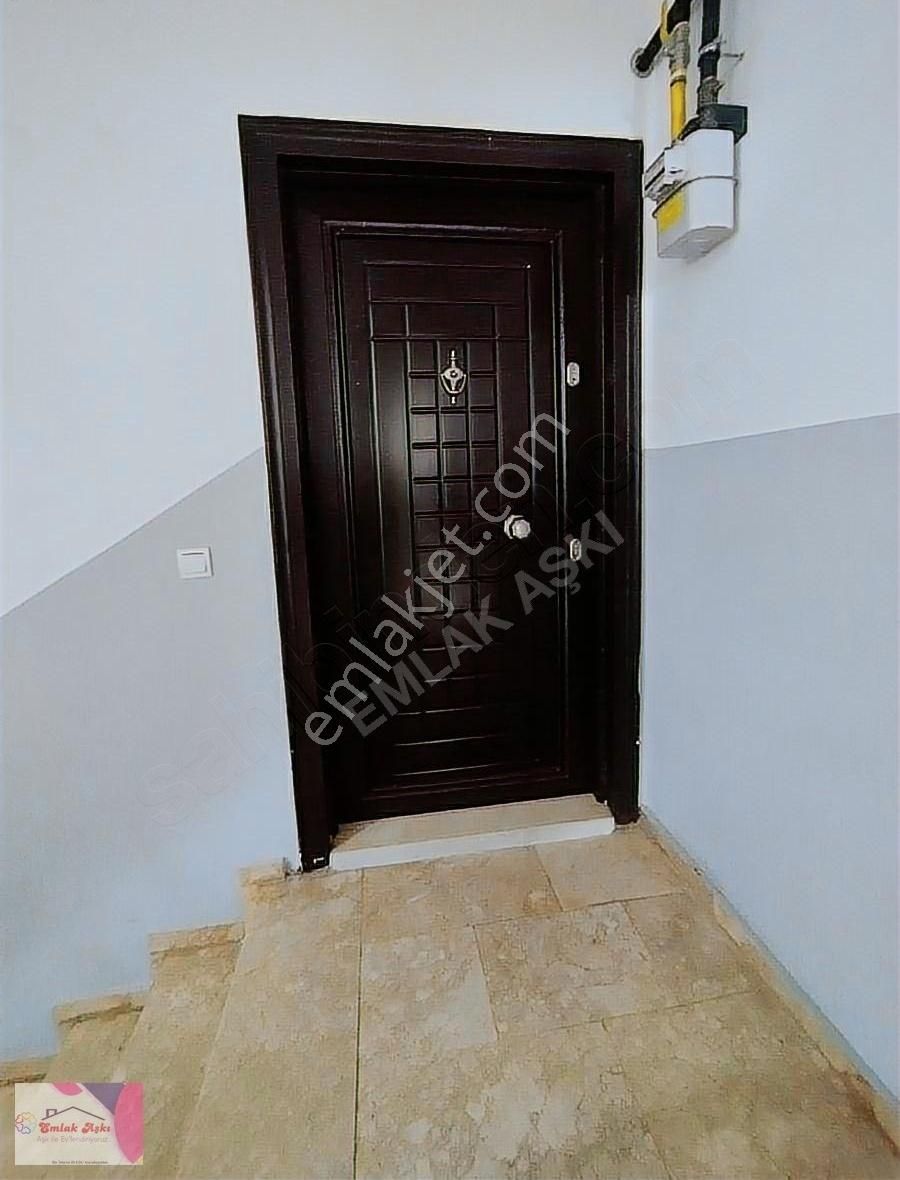 Kızıltoprak Mah 2+1 Satılık