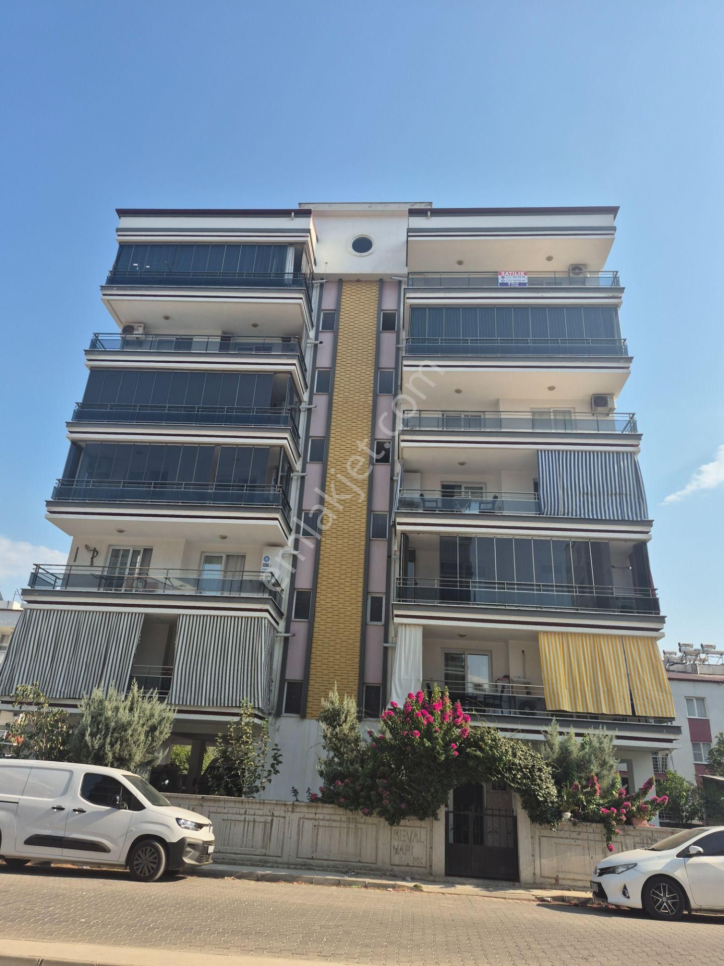 Yeşil Mah.'de Site İçerisinde 3+1 Satılık Daire