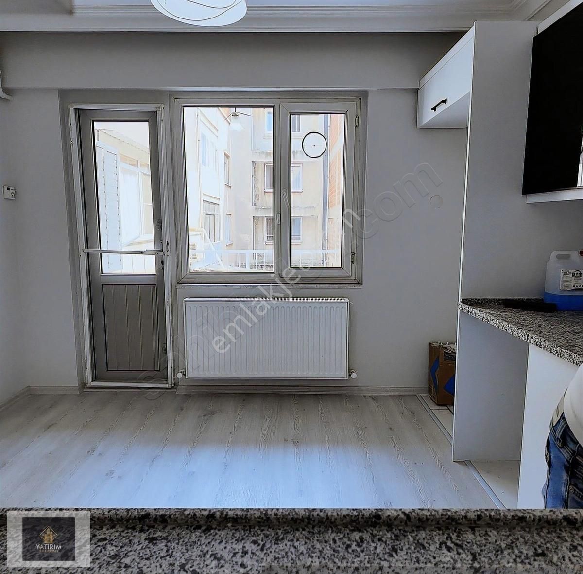 Ragıpbey Tahirün Caddesi Alt Sokağında 105 M2 Bakımlı Arakat 2+1 - Görsel 7