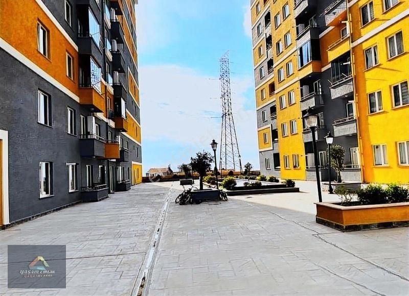 Yaşam'dan Sülüntepe De Site İçerisinde Ara Kat 3+1 Daire