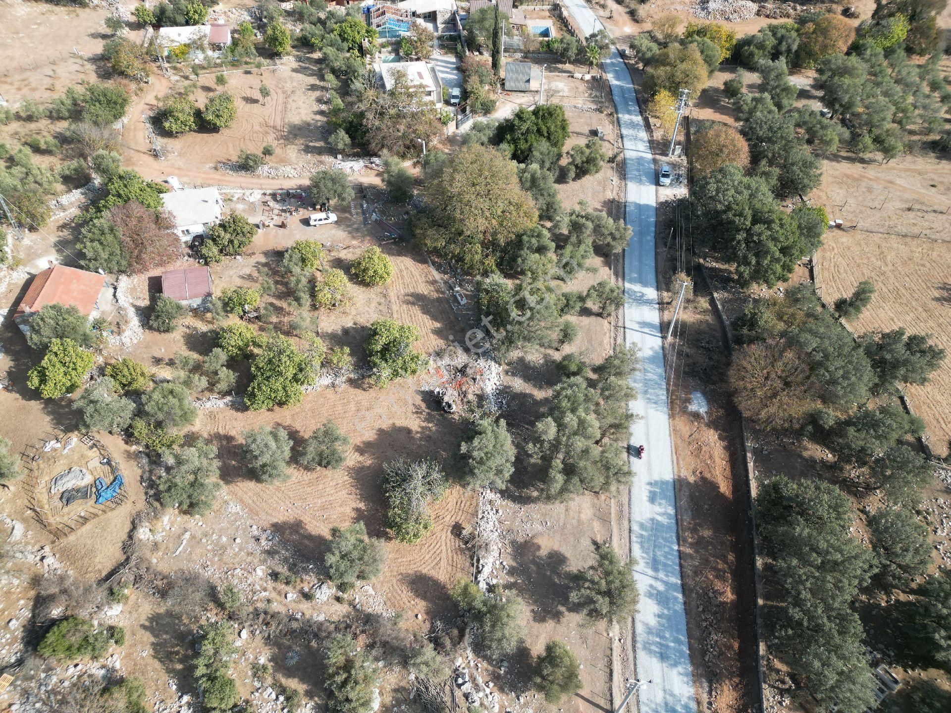 Joker: Selimiye Yeni Yerleşim Alanında Evlere Komşu Satılık Tarla - Görsel 7